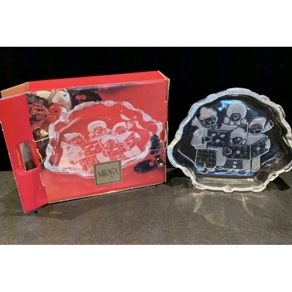Vintage Mikasa Crystal Christmas Carolers Singing Sweet Candy Dish Germany NIB